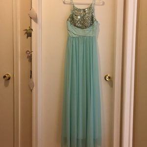 Stunning Prom Ball Gown Sz 3